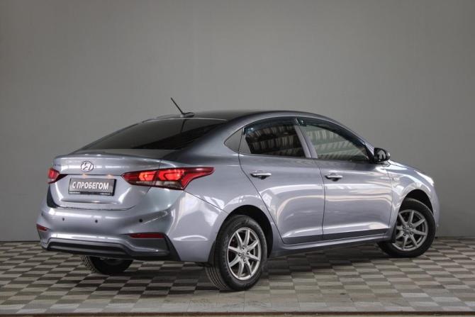 Hyundai Solaris II с пробегом 2019 года, цена 1 084 000 рублей, 115843 км, седан, Автокод Объявления