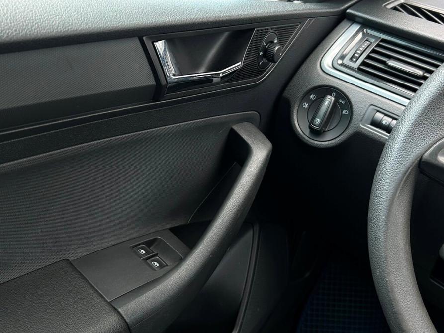 Skoda Rapid I Рестайлинг Санкт-Петербург  - изображение 16