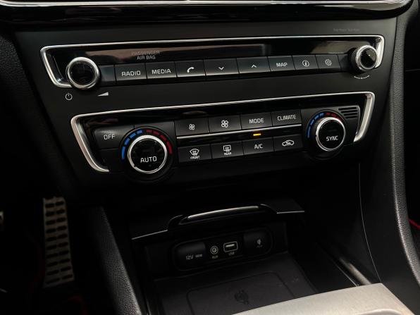 Kia Optima IV с пробегом 2017 года, цена 2 100 000 рублей, 154727 км, седан, Автокод Объявления