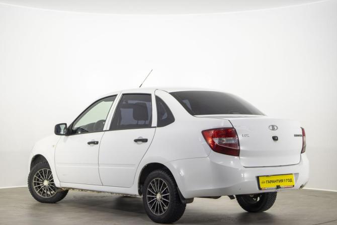 Lada (ВАЗ) Granta I с пробегом 2018 года, цена 399 000 рублей, 173900 км, седан, Автокод Объявления