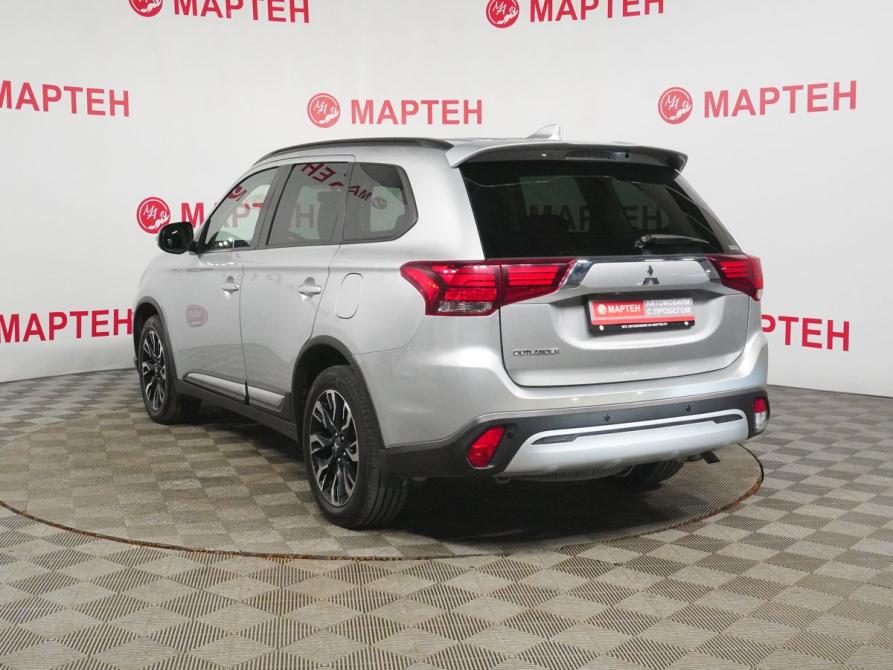 Mitsubishi Outlander III Рестайлинг 3 Вологда  - изображение 7