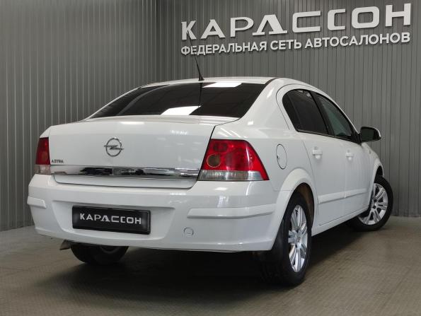 Opel Astra H Рестайлинг с пробегом 2011 года, цена 570 000 рублей, 173236 км, седан, Автокод Объявления