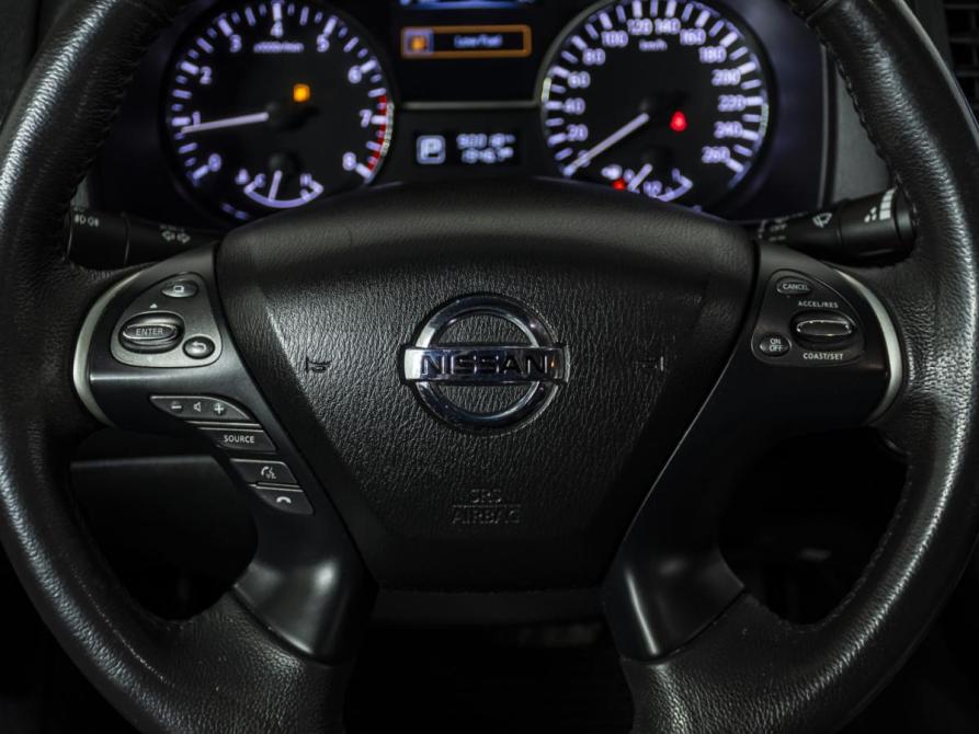 Nissan Pathfinder IV Москва  - изображение 8