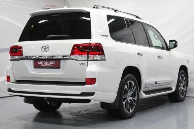 Toyota Land Cruiser 200 Series Рестайлинг 2 с пробегом 2020 года, цена 12 500 000 рублей, 3800 км, внедорожник, Автокод Объявления