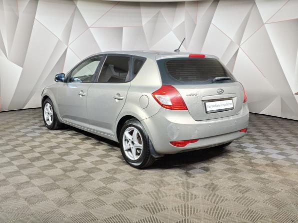 Kia Ceed I Рестайлинг с пробегом 2010 года, цена 575 000 рублей, 262826 км, хэтчбек, Автокод Объявления