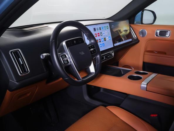 Li Auto (Lixiang) L7 I Рестайлинг с пробегом 2024 года, цена 6 400 000 рублей, 16000 км, внедорожник, Автокод Объявления