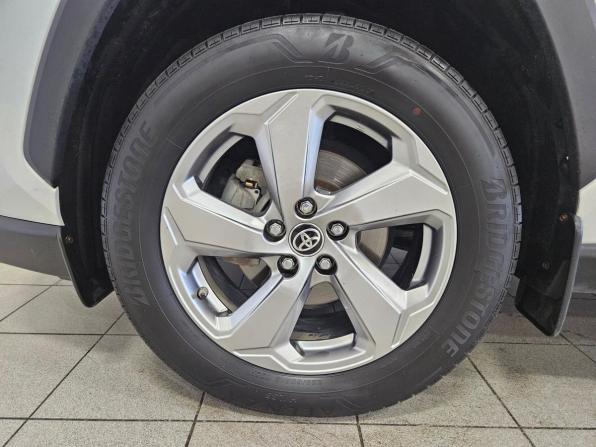Toyota RAV4 V (XA50) с пробегом 2020 года, цена 3 355 000 рублей, 68367 км, внедорожник, Автокод Объявления