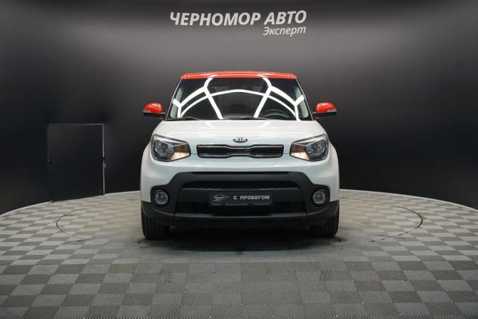 Kia Soul II Рестайлинг с пробегом 2018 года, цена 1 707 000 рублей, 97000 км, хэтчбек, Автокод Объявления