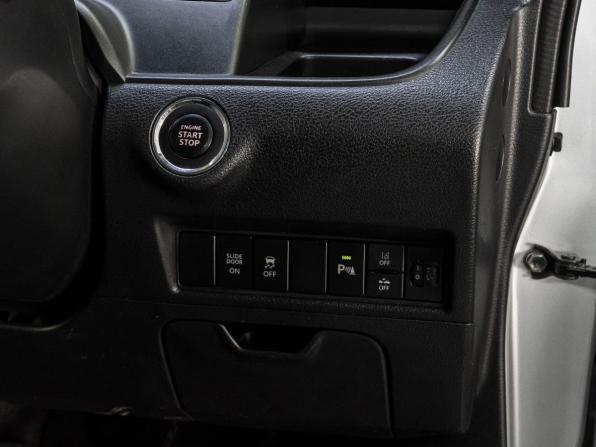Suzuki Solio III с пробегом 2018 года, цена 890 000 рублей, 160903 км, микровэн, Автокод Объявления