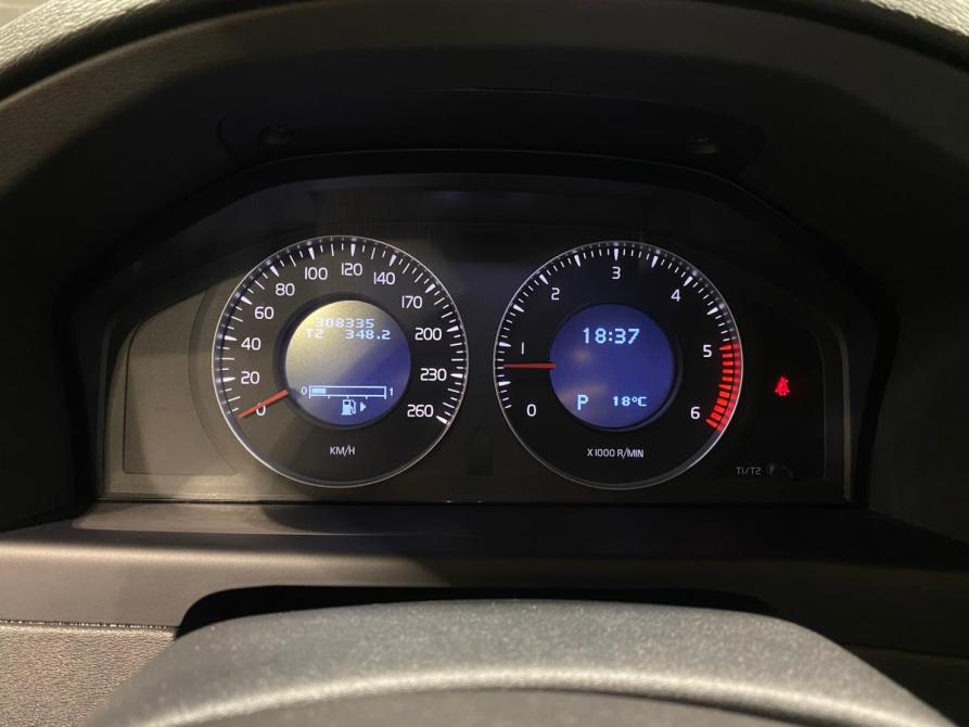 Volvo XC70 II Челябинск  - изображение 23