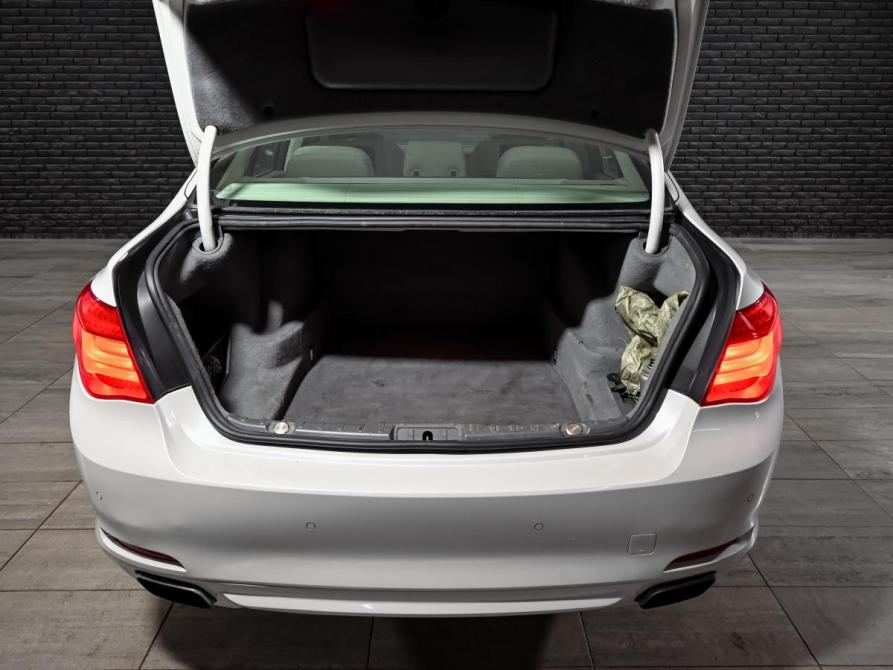 BMW 7 серии V (F01/F02/F04) Екатеринбург  - изображение 6