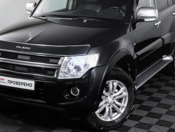 Mitsubishi Pajero IV Рестайлинг 1 с пробегом 2013 года, цена 1 990 000 рублей, 243465 км, внедорожник, Автокод Объявления