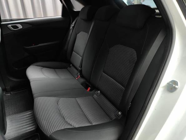 Kia Ceed III с пробегом 2018 года, цена 1 685 000 рублей, 70650 км, хэтчбек, Автокод Объявления