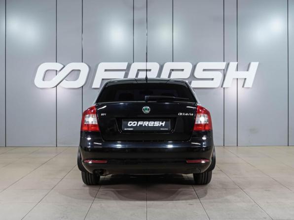 Skoda Octavia II (A5) Рестайлинг с пробегом 2011 года, цена 1 069 000 рублей, 117285 км, лифтбек, Автокод Объявления