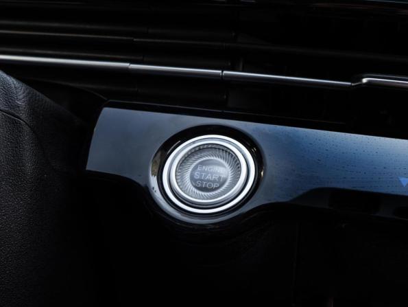 Omoda C5 I с пробегом 2023 года, цена 1 796 500 рублей, 43726 км, внедорожник, Автокод Объявления