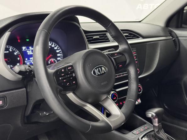 Kia Rio IV Рестайлинг с пробегом 2021 года, цена 1 599 000 рублей, 79000 км, седан, Автокод Объявления