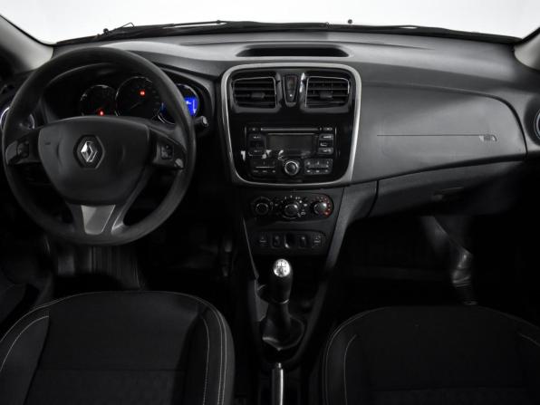 Renault Logan II с пробегом 2014 года, цена 590 000 рублей, 246367 км, седан, Автокод Объявления