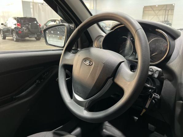 Lada (ВАЗ) Granta I Рестайлинг с пробегом 2023 года, цена 698 000 рублей, 79873 км, седан, Автокод Объявления