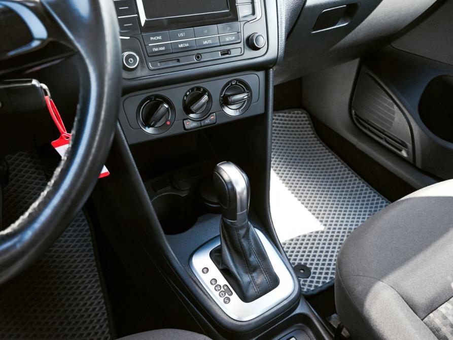 Volkswagen Polo V Рестайлинг Екатеринбург  - изображение 9