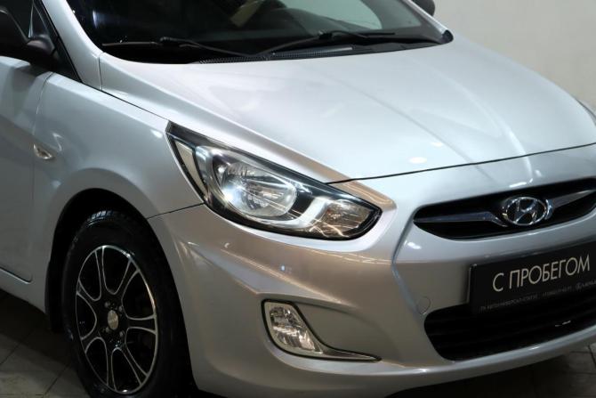 Hyundai Solaris I с пробегом 2013 года, цена 720 000 рублей, 146745 км, седан, Автокод Объявления
