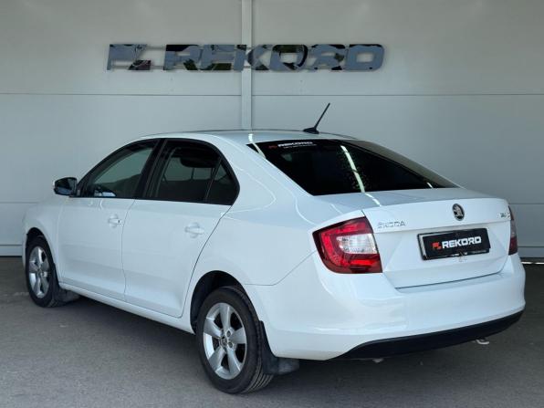 Skoda Rapid I Рестайлинг с пробегом 2018 года, цена 1 250 000 рублей, 83683 км, лифтбек, Автокод Объявления