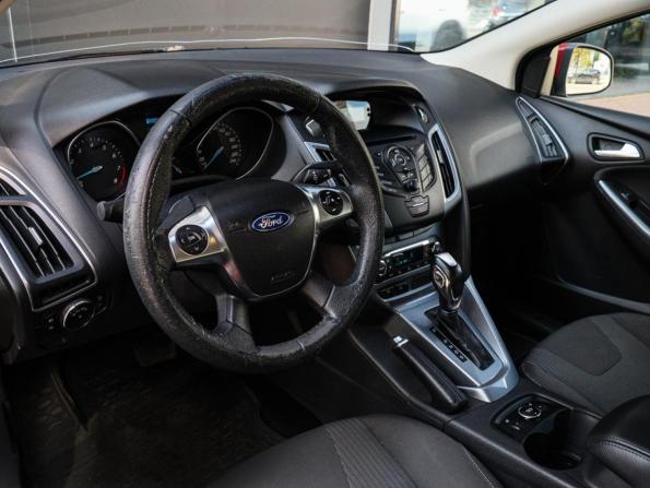 Ford Focus III с пробегом 2012 года, цена 850 000 рублей, 156556 км, седан, Автокод Объявления