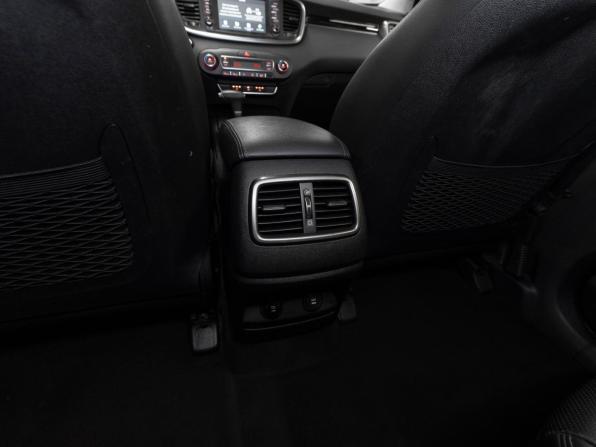 Kia Sorento III Prime Рестайлинг с пробегом 2019 года, цена 3 090 000 рублей, 63145 км, внедорожник, Автокод Объявления
