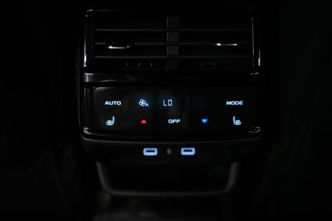 Geely Monjaro I Рестайлинг (China Market) с пробегом 2024 года, цена 3 499 000 рублей, 32000 км, внедорожник, Автокод Объявления