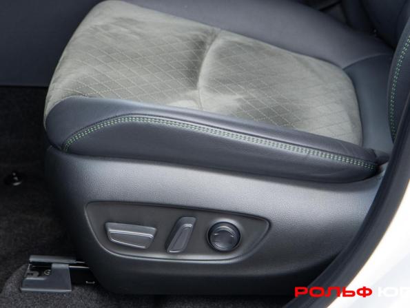 Toyota RAV4 V (XA50) с пробегом 2025 года, цена 3 852 000 рублей, 3210 км, внедорожник, Автокод Объявления