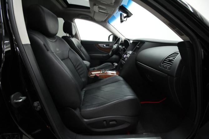 Infiniti QX70 с пробегом 2014 года, цена 2 800 000 рублей, 77829 км, внедорожник, Автокод Объявления