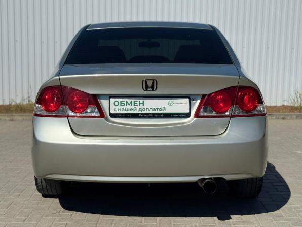 Honda Civic VIII с пробегом 2008 года, цена 695 000 рублей, 271000 км, седан, Автокод Объявления