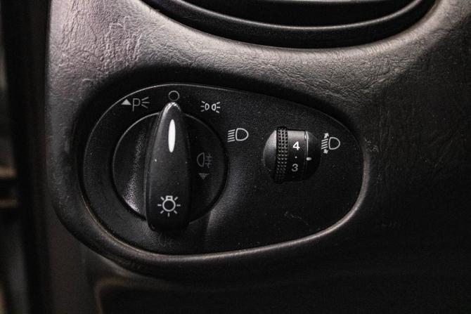 Ford Focus I Рестайлинг с пробегом 2004 года, цена 349 000 рублей, 174514 км, седан, Автокод Объявления
