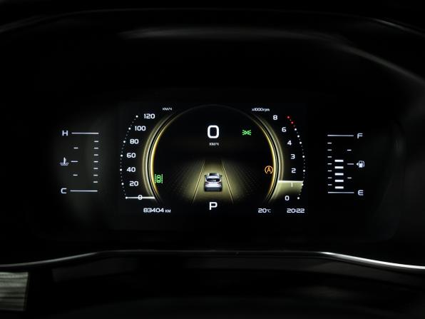 Geely Atlas Pro с пробегом 2022 года, цена 1 799 700 рублей, 83402 км, внедорожник, Автокод Объявления