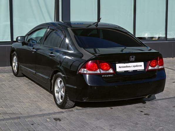 Honda Civic VIII Рестайлинг с пробегом 2009 года, цена 679 000 рублей, 242958 км, седан, Автокод Объявления