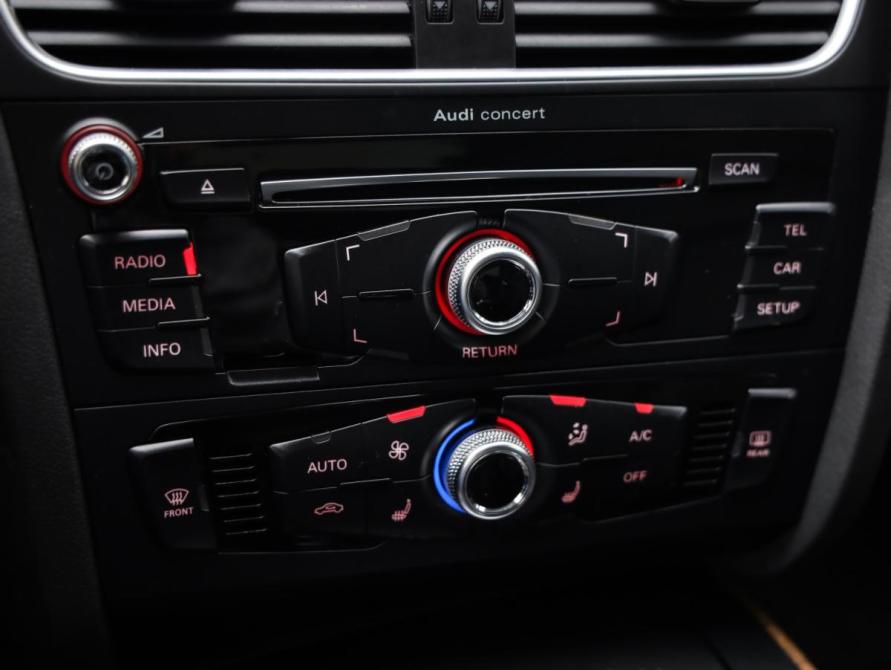 Audi A4 IV (B8) Рестайлинг Санкт-Петербург  - изображение 16