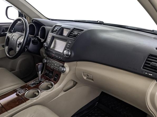 Toyota Highlander II (XU40) Рестайлинг с пробегом 2013 года, цена 1 995 000 рублей, 231320 км, внедорожник, Автокод Объявления