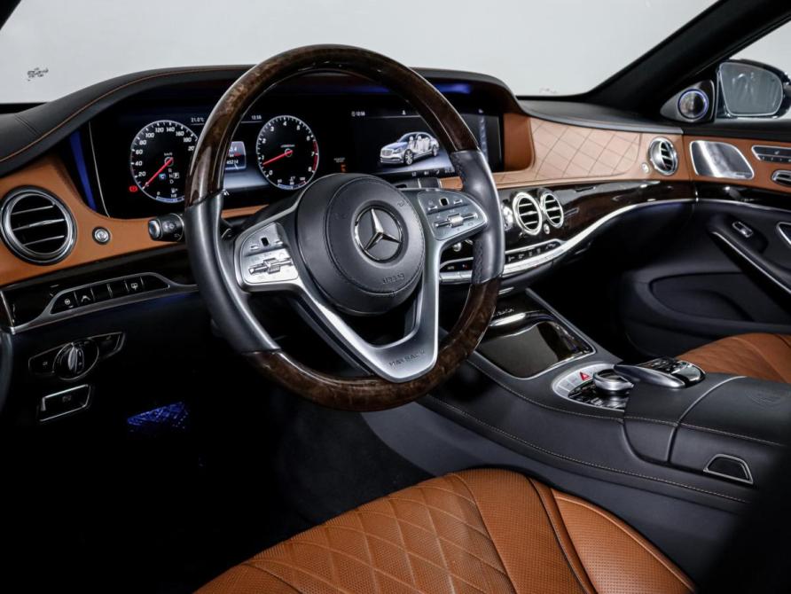 Mercedes-Benz Maybach S-Класс I (X222) Рестайлинг Москва  - изображение 15