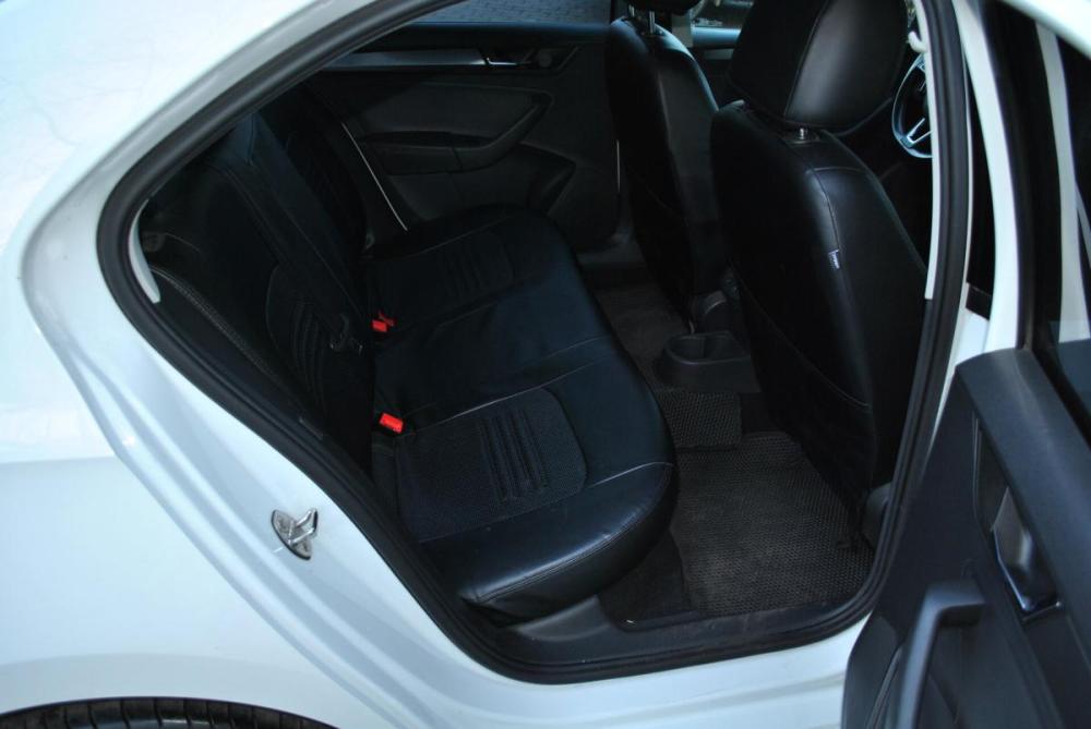 Skoda Rapid I Рестайлинг Москва  - изображение 18