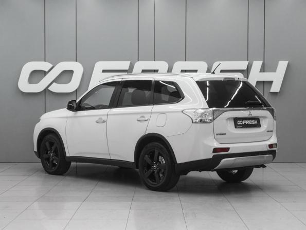 Mitsubishi Outlander III с пробегом 2014 года, цена 1 250 000 рублей, 208137 км, внедорожник, Автокод Объявления