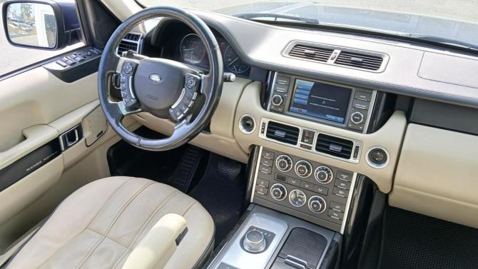 Land Rover Range Rover III Рестайлинг 2 с пробегом 2012 года, цена 1 695 000 рублей, 299354 км, внедорожник, Автокод Объявления