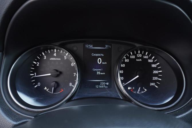 Nissan Qashqai II с пробегом 2016 года, цена 1 350 000 рублей, 121602 км, внедорожник, Автокод Объявления