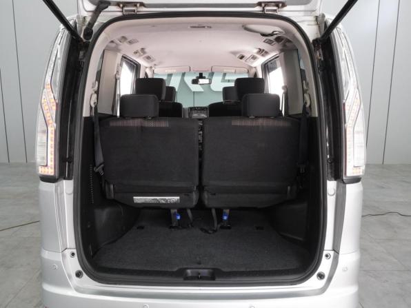 Nissan Serena IV (C26) с пробегом 2014 года, цена 1 379 000 рублей, 240533 км, минивэн, Автокод Объявления