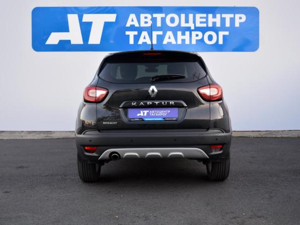 Renault Kaptur I с пробегом 2017 года, цена 1 390 000 рублей, 101000 км, внедорожник, Автокод Объявления