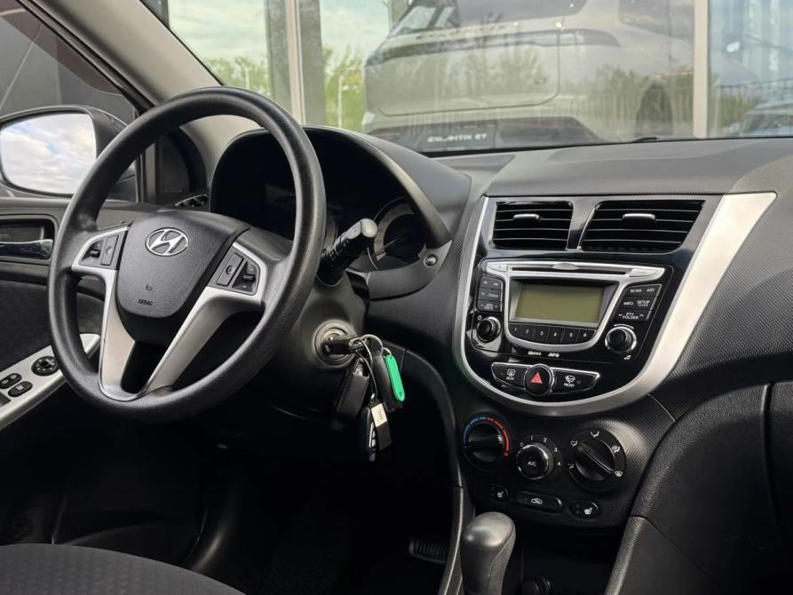 Hyundai Solaris I Новосибирск  - изображение 11