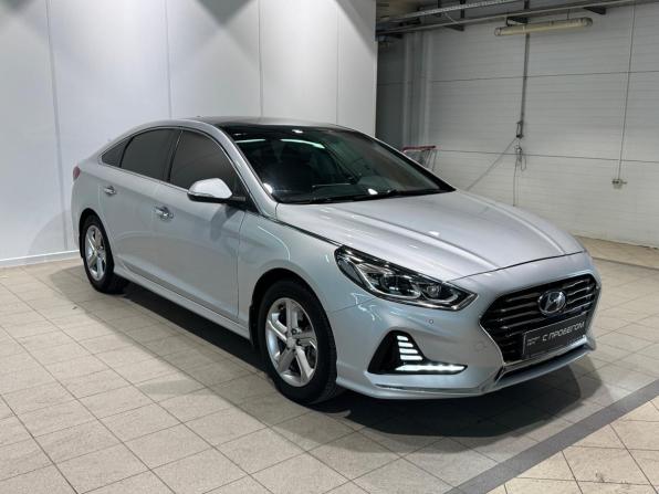 Hyundai Sonata VII (LF) Рестайлинг с пробегом 2018 года, цена 1 840 000 рублей, 89001 км, седан, Автокод Объявления