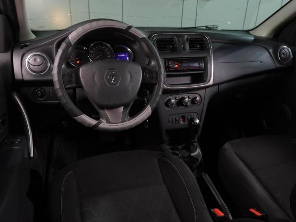 Renault Sandero II с пробегом 2016 года, цена 899 000 рублей, 143126 км, хэтчбек, Автокод Объявления