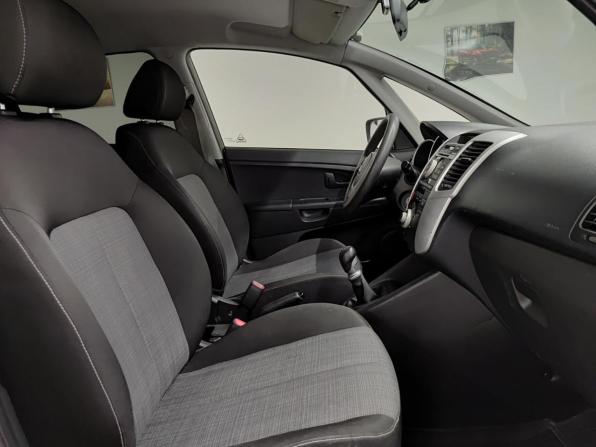 Kia Venga I с пробегом 2012 года, цена 649 000 рублей, 179218 км, минивэн, Автокод Объявления