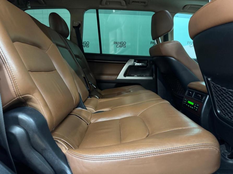 Toyota Land Cruiser 200 Series Рестайлинг 1 Набережные Челны  - изображение 34