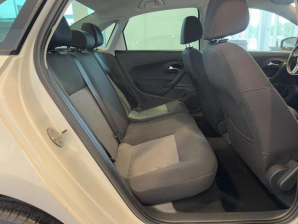 Volkswagen Polo V с пробегом 2014 года, цена 699 000 рублей, 266096 км, седан, Автокод Объявления