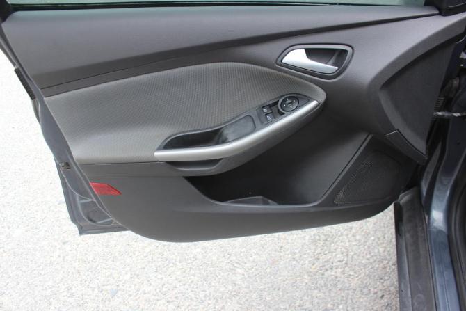 Ford Focus III с пробегом 2013 года, цена 637 000 рублей, 156238 км, седан, Автокод Объявления